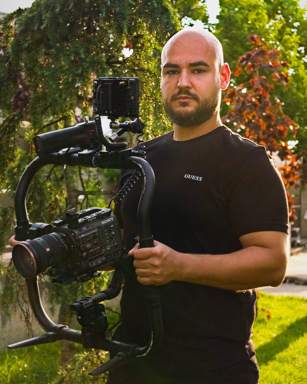Claudiu — videograf BB Video, cu Sony FX6 pe stabilizator